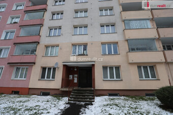 Krásný slunný byt v šestém patře (ze sedmi) panelového domu - 10