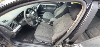 Opel Vectra C Kombi 1.9 110kw - 10