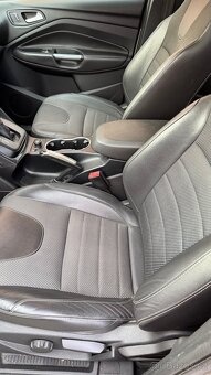 Ford Kuga 2.0 TDCi -Titanium/103 kW 4x4 Automat - 10