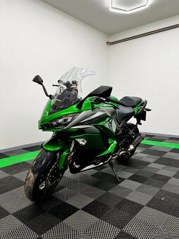 Kawasaki Z1000SX - 10