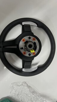 Prodej volant BMW M5 – nový, s tlačítky M1/M2 - 10