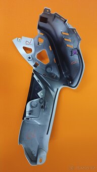 Yamaha MT-10 SP - nádrž - 10