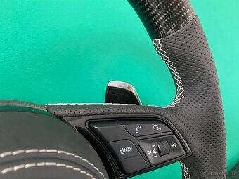 AUDI VOLANT KARBON - PERFOROVANA KOŽA - BIELE ŠITIE - 10