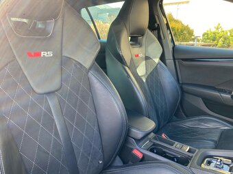 Škoda Octavia IV combi RS 2.0 TDI 147kw DSG 02/2022 - 10