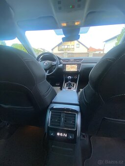 Superb 3 kombi 190HP - 10