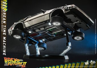 DeLorean - Back to the Future II - Time Machine 1/6 - 10