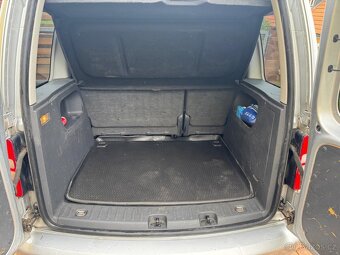 VW Caddy 2011 - 10