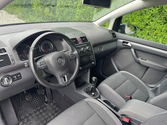 Volkswagen Touran 2.0 TDI 103 kW Comfortline - 10