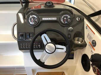 BAYLINER 742 Cuddy + MERCRUISER 6,2l V8 MPI DTS 350ps BRAVO - 10