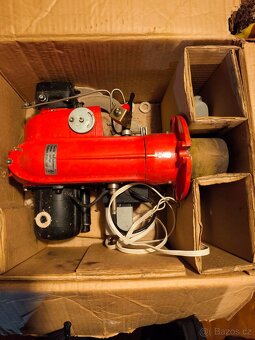 Starý naftový hořák - 10