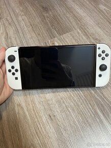 Nintendo Switch Oled - Bílá v záruce - 10