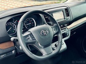 Pronájem Toyoty Proace pro 8 osob - 10