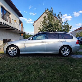 BMW 318d Tour 90kw - 10