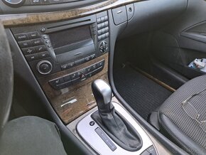 Mercedes-Benz E 280, 170 kW, 4Matic, automat, sedan - 10