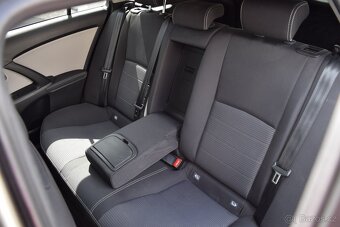 Toyota Avensis 1.8VVTI 108kw TEAM EDITION XEN - 10
