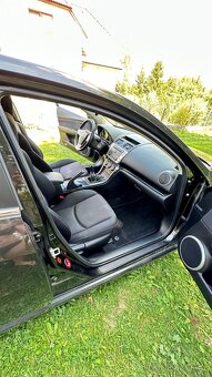 Mazda 6, 2.0i, nová STK, 2x sada kol, pěkný stav - 10