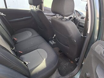 Škoda Fabia 1.2i12v Nova Stk - 10