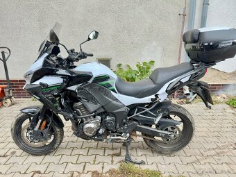Kawasaki Versys 1000 - 10