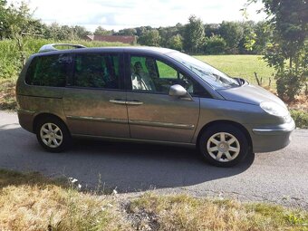 Peugeot 807 2.2 Hdi 125 kw -7mist. model 2010 - 10