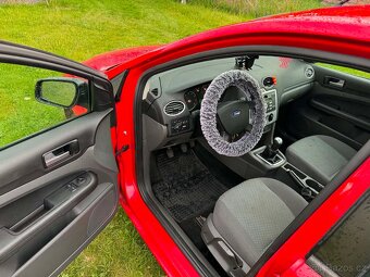 Ford Focus - 10