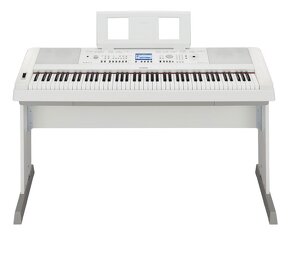 Digitální piano Yamaha DGX-650 - 10