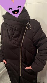 Zimní dámský kabát až ke kotníkům - 10