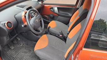 TOYOTA AYGO 1.0i / KLIMATIZACE - 10