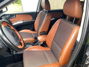Kia Sportage 2.0 16V 4WD – na opravu nebo na díly - 10