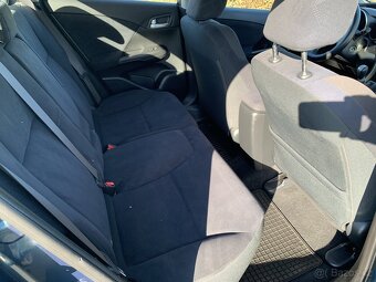 Honda civic 1.8 104kw - 10