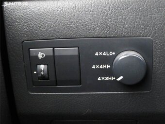 Kia Sorento, 2.5 CRDi, 125kw , 4X4, 101.tis TOP KM - 10