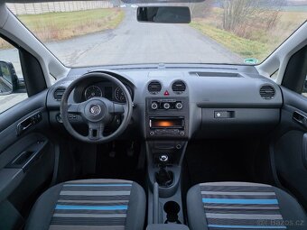Volkswagen Caddy 1.6 TDI 75kW 2012 1.Majitel Nové STK Tažné - 10