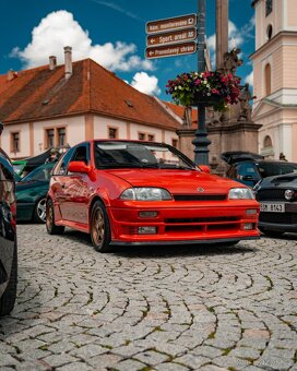 Suzuki swift GTi mk2 - 10