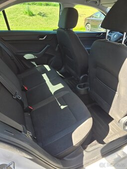 ŠKODA RAPID 1,2 TSI - 10