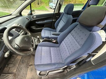 PEUGEOT 307 - PANORAMA, TAŽNÉ, 6míst - 10