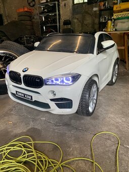 Elektrické autíčko BMW X6M - 10
