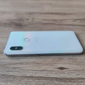 Gigaset GS290 šedá-6,3"IPS FHD+/ 4GB RAM/64GB/LTE/ NFC/ GPS - 10