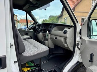 Renault Master 2.5 DCI - 10