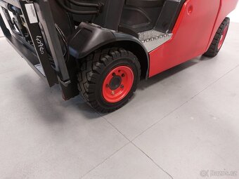 Dieselový vozík Linde H18T-01 - 10