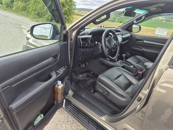 Toyota Hilux s DPH odpočtove vozidlo - 10