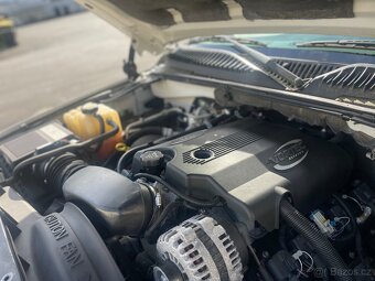 Chevy Chevrolet suburban 2500 vortek 8.1 - 10