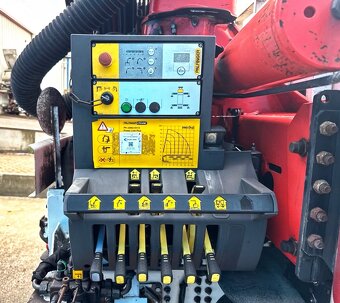 Hydraulická ruka PALFINGER PK 22002-EH D r. 2013, rádio .. - 10