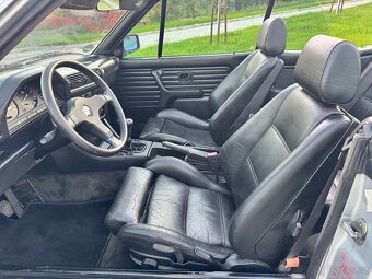 BMW E30 325i cabrio - 10