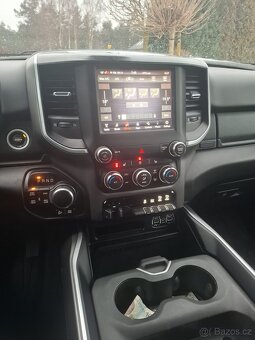 DODGE RAM 1500 BIG HORN 5.7HEMI 2019 - 10