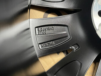 NOVÁ SADA ŠKODA SUPERB 3 PROPUS 235/45/18 94W SEALTECH - 10
