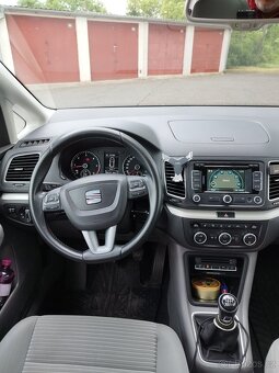 Seat Alhambra 2.0tdi 103 Kw-Style,serv,xenon,pano,7mis,pano, - 10