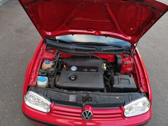 Prodám Golf 4 1,6 77kw rok výroby 2002 - 10