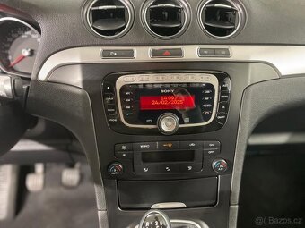 Ford S Max 2,0TDCi-103kw-Titanium-1.maj-prav.servis - 10