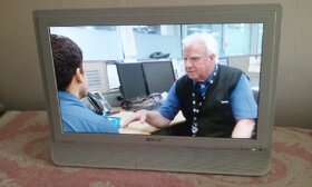 Sony Bravia KDL 20B 4030 - 10