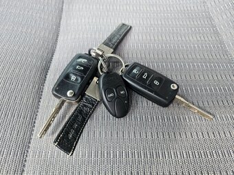 VW CARAVELLE T6 4MOTION 2.0TDI 150KW DSG NEZÁVISLÉ TOP. - 10