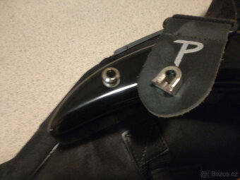 Baskytara Warwick Vampyre s příslušenstvím - 10